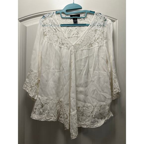 Karen Kane Women’s Floral Lace Crochet Flowy Sheer Button Front Top Size M White - Picture 1 of 3
